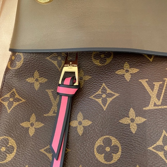 🔥🔥RARE🔥🔥LOUIS VUITTON Tuileries Hobo - Picture 7 of 7